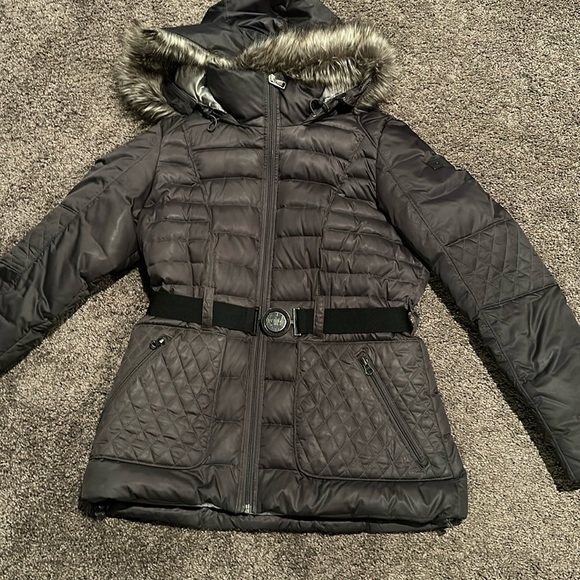 Ladies Northface Winter Jacket - Picture 9 of 9